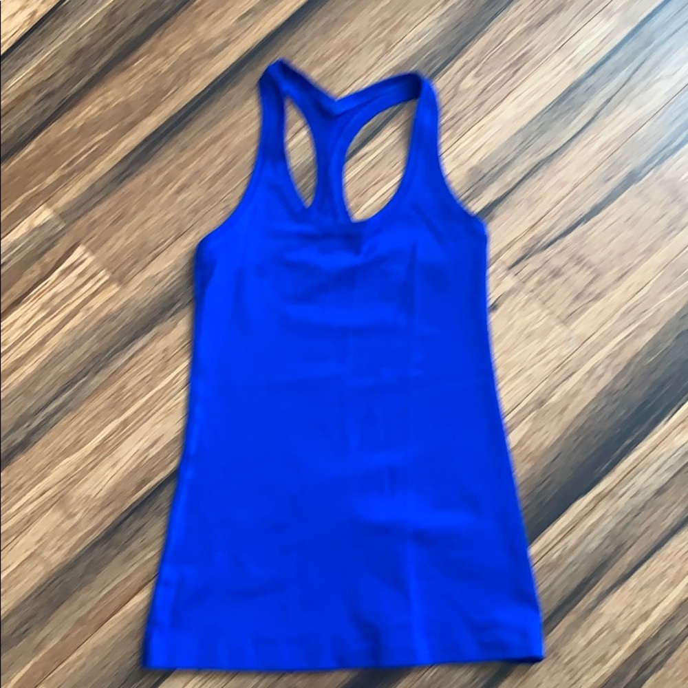 Lululemon cool racer back size 4 electric blue